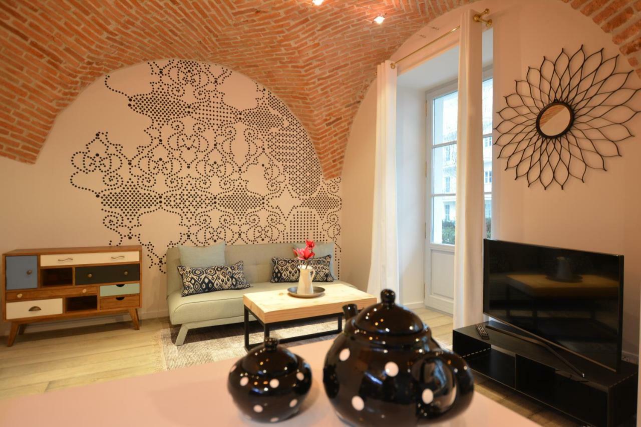 Angel Wawel By Dasilva Apartment
